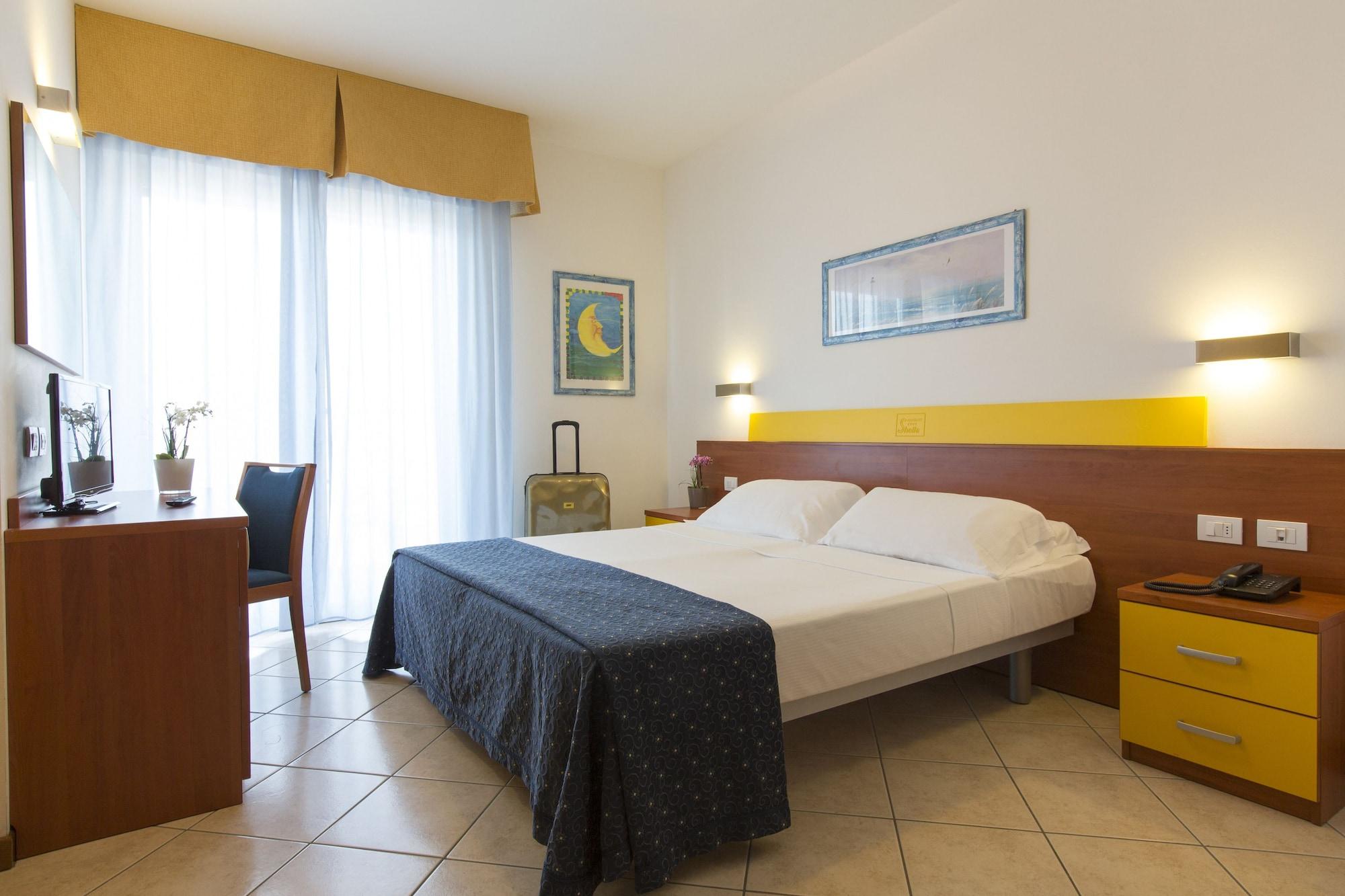 Hotel Sheila Лидо ди Йезоло Екстериор снимка